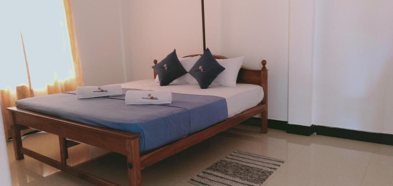 French Garden Resort أوبوفيلي المظهر الخارجي الصورة